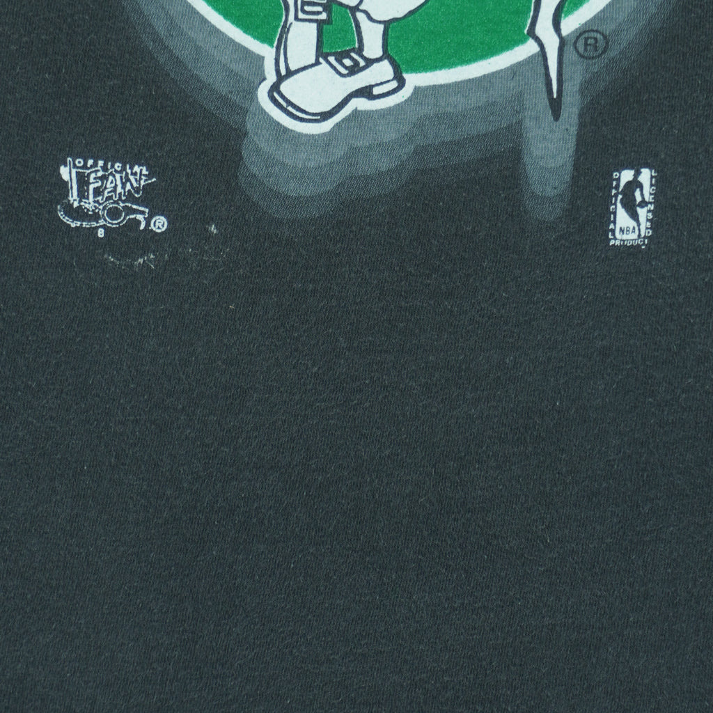 NBA (Official Fan) - Boston Celtics Roll Ups Sleeves T-Shirt 1990s X-Large