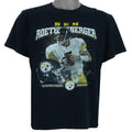 2000s vintage NFL Pittsburgh Steelers quarterback Ben Roethlisberger T-Shirt by NFLPlayers. Black in color with player image, signature and helmet graphic on front, fits Medium in size and is in excellent condition.