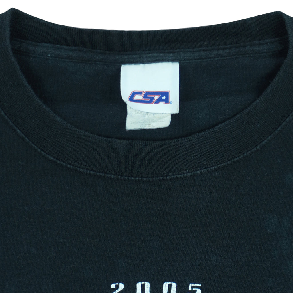 2005 vintage MLB Chicago White Sox World Series Champions spell-out T-Shirt by CSA. Black in color with crossed baseball bats and and team logo on front, Large in size and is in excellent condition.