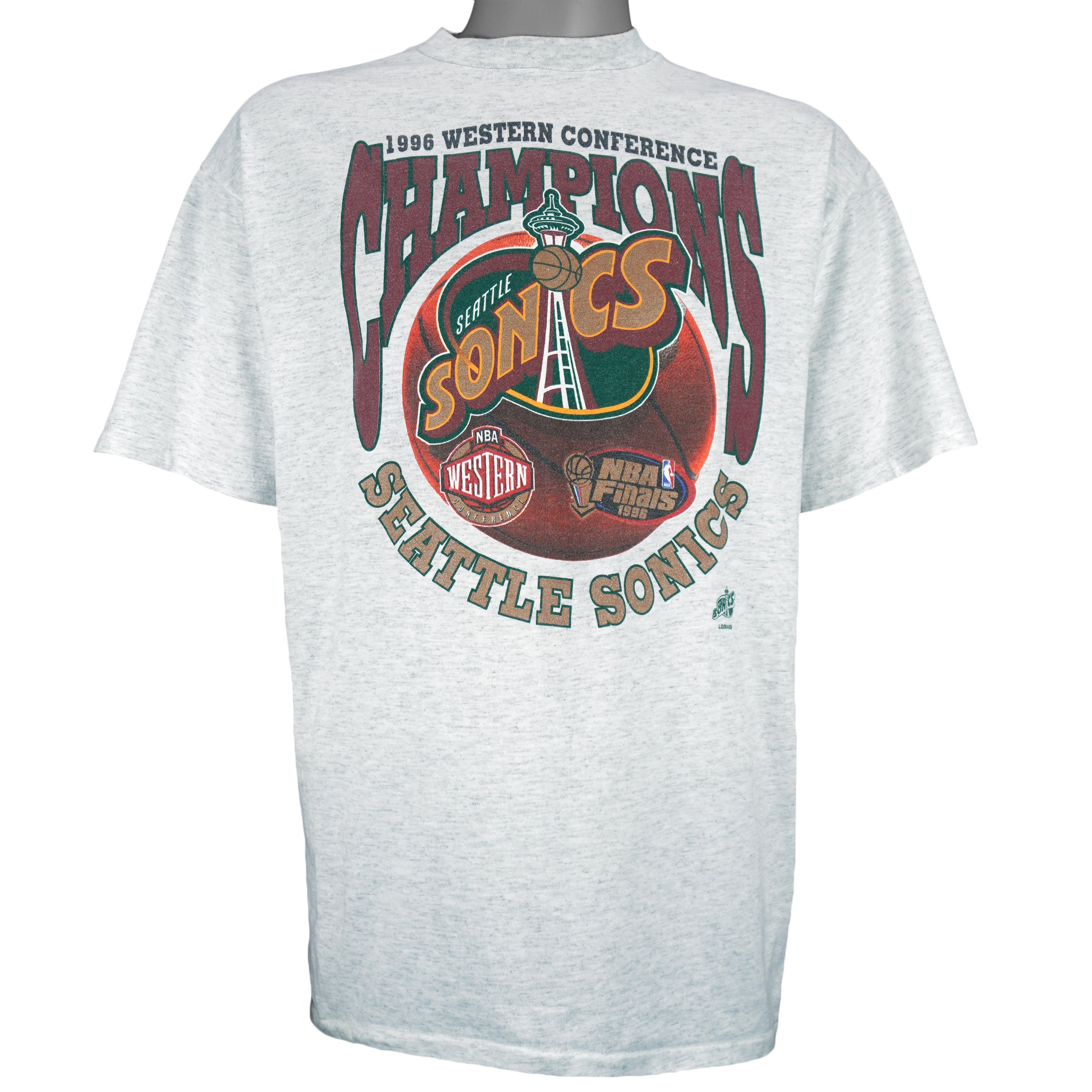 1996 vintage NBA Seattle Supersonics Western Conference Champs T-Shirt by Oneita. White in color with big spell-out and logo. X-Large in size and is in excellent condition.