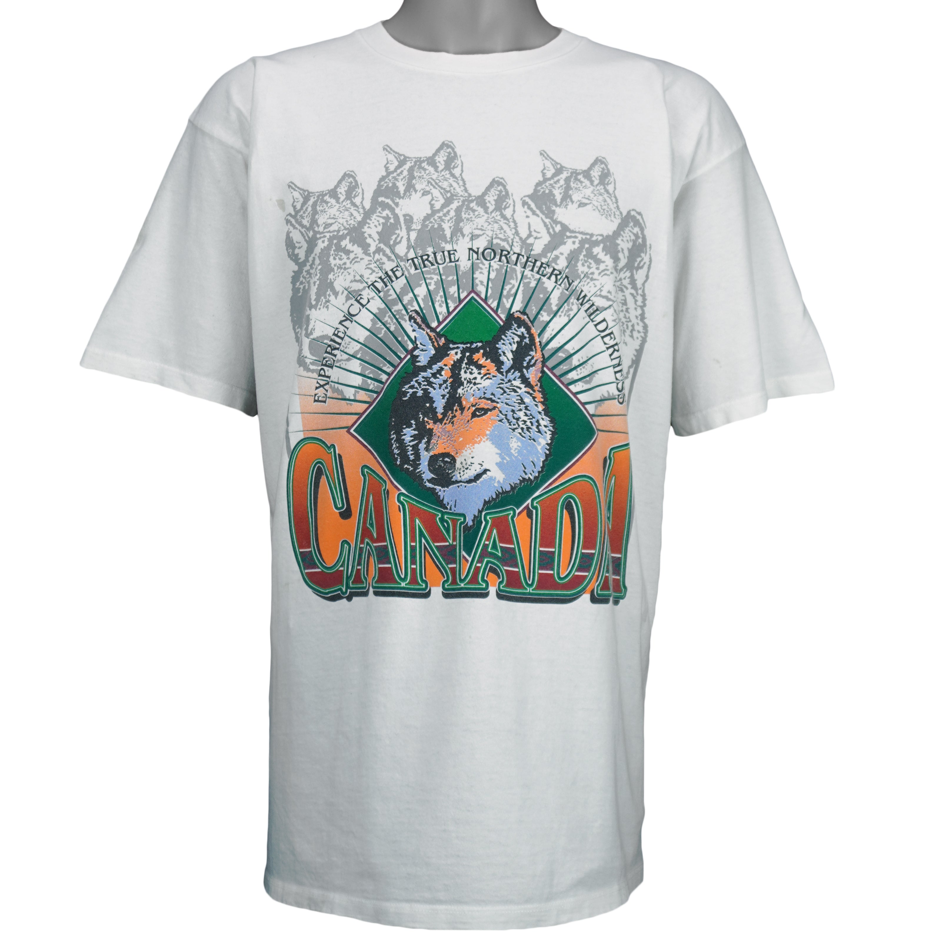 Vintage (Oneita) - Canada True Northern Wilderness T-Shirt 1990s X-Large vintage retro