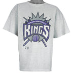 NBA (Salem) - Sacramento Kings Big Logo T-Shirt 1990s Large vintage retro basketball