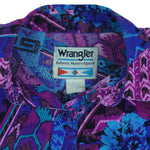 Vintage - Wrangler Vibrant Southwestern Floral Aztec Button-Up Shirt 1990s Medium vintage retro