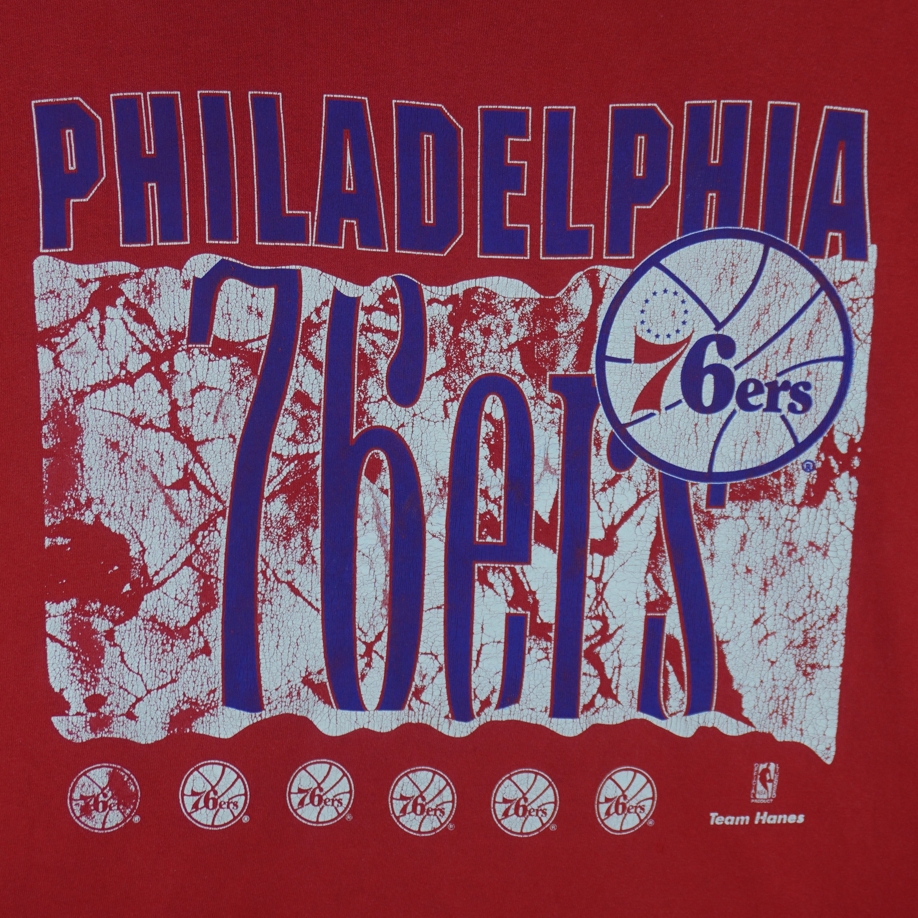 NBA (Team Hanes) - Philadelphia 76ers Single Stitch T-Shirt 1990s X-Large vintage retro basketball