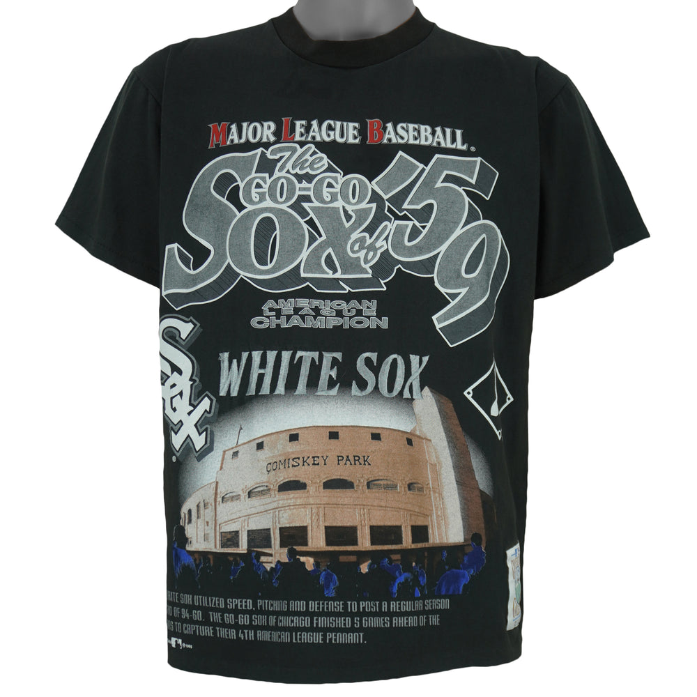 MLB (Team Rated) - Chicago White Sox The Go-Go Sox Of 59 Spell-Out T-Shirt 1995 Medium Vintage Retro Baseball