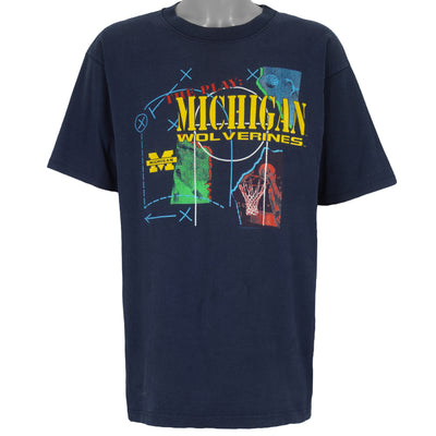 NCAA - Michigan Wolverines Basketball T-Shirt 1993 Large