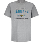 NFL (Lee) - Jacksonville Jaguars Embroidered Logo T-Shirt 1990s Medium Vintage Retro Basketball
