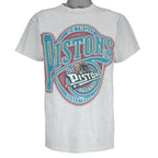 NBA (Logo 7) - Detroit Pistons Spell-Out T-Shirt 1990s Medium Vintage Retro Basketball