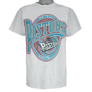 NBA (Logo 7) - Detroit Pistons Spell-Out T-Shirt 1990s Medium Vintage Retro Basketball