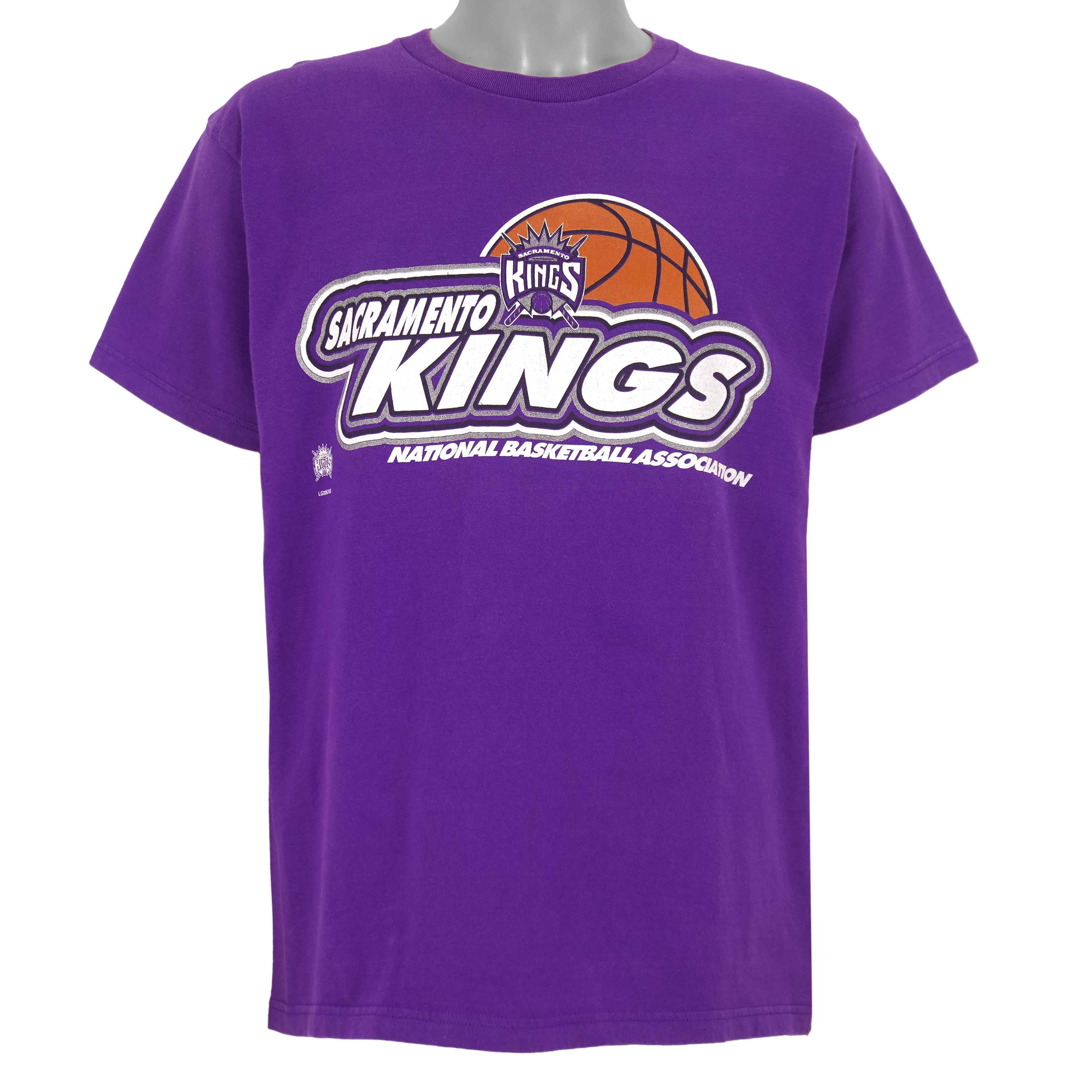 NBA (Fruit Of The Loom) - Purple Sacramento Kings Big Logo T-Shirt 1990s Large Vintage Retro Basketball