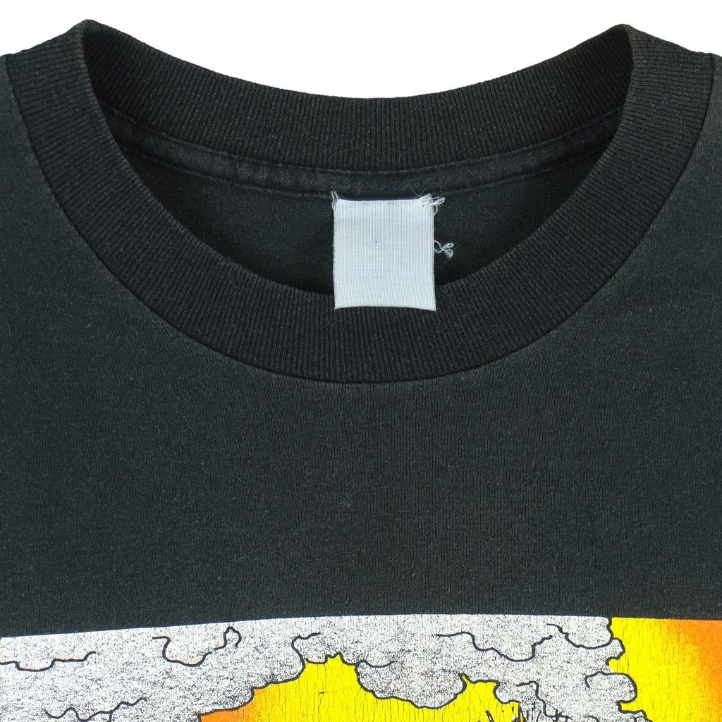 Vintage - Kilauea and Mount St. Helens Volcanoes National Park T-Shirt 1989 Large Vintage Retro
