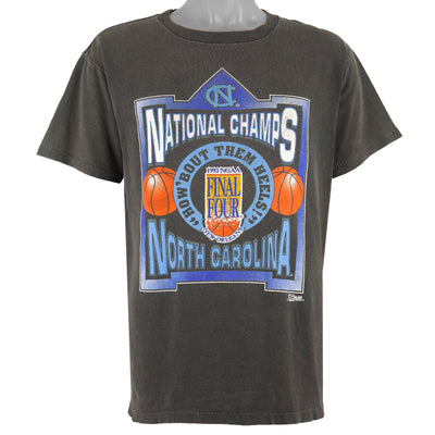 NCAA (Salem) - North Carolina Tar Heels Basketball Final Four Champs T-Shirt 1993 X-Large
