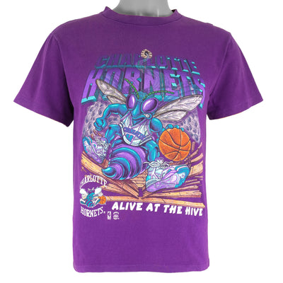 NBA (Salem) - Charlotte Hornets Alive At The Hive T-Shirt 1990s Small