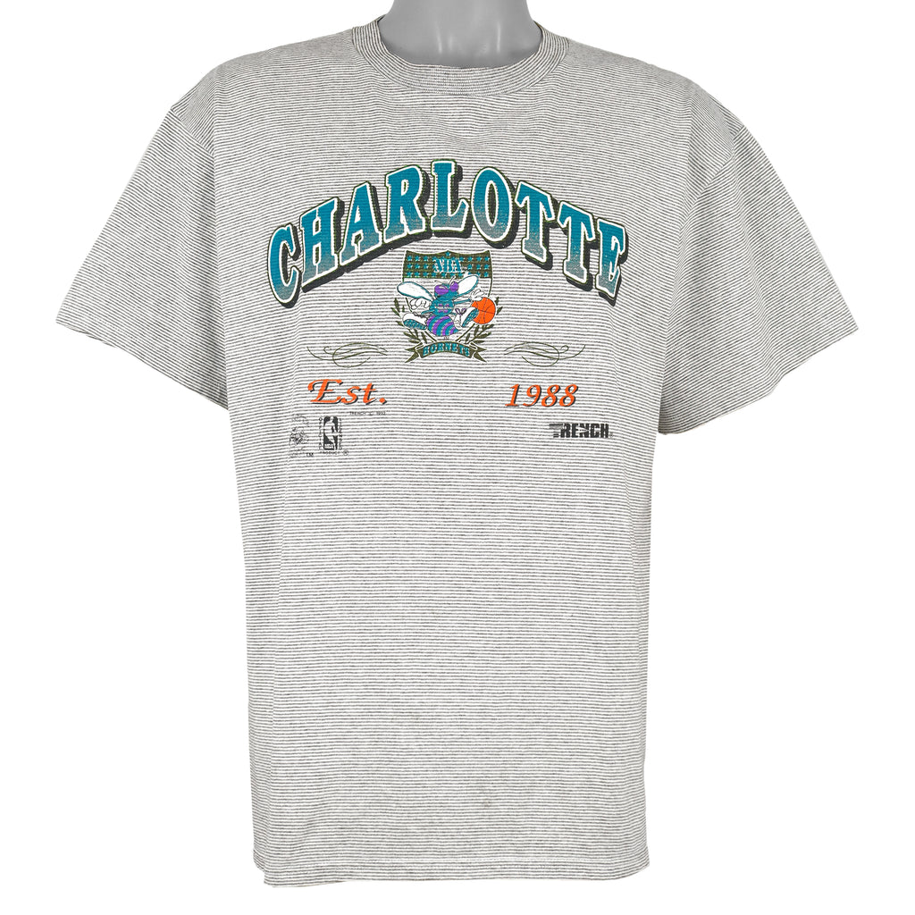 NBA (Trench) - Grey Charlotte Hornets Pinstripes T-Shirt 1992 X-Large Vintage Retro Basketball