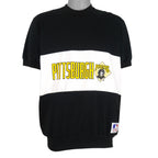 MLB (Nutmeg) - Pittsburgh Pirates Spell-Out T-Shirt 1990s X-Large Vintage Retro Baseball