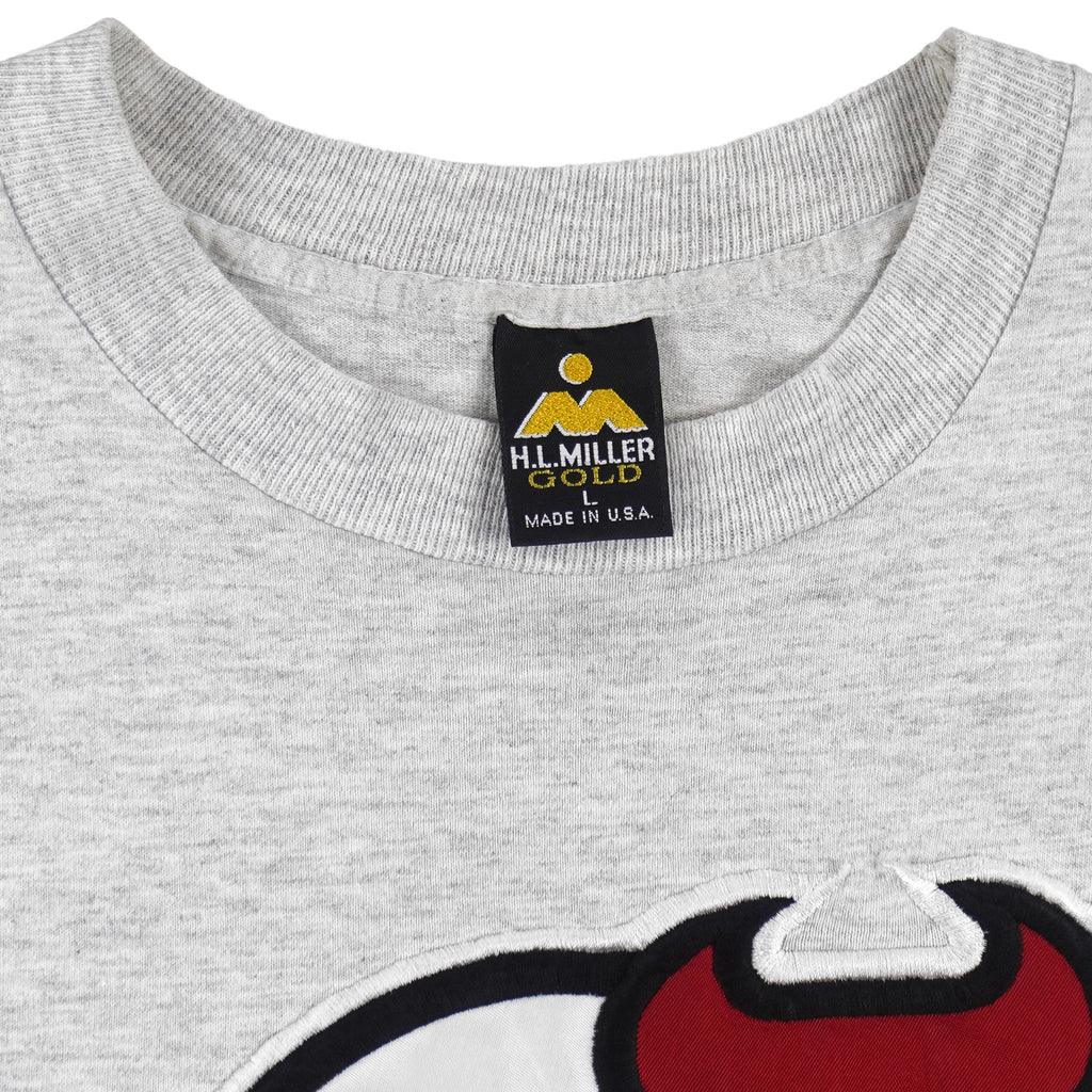 NHL (H.L.Miller Gold) - New Jersey Devils Big Logo T-Shirt 1992 Large Vintage Retro
