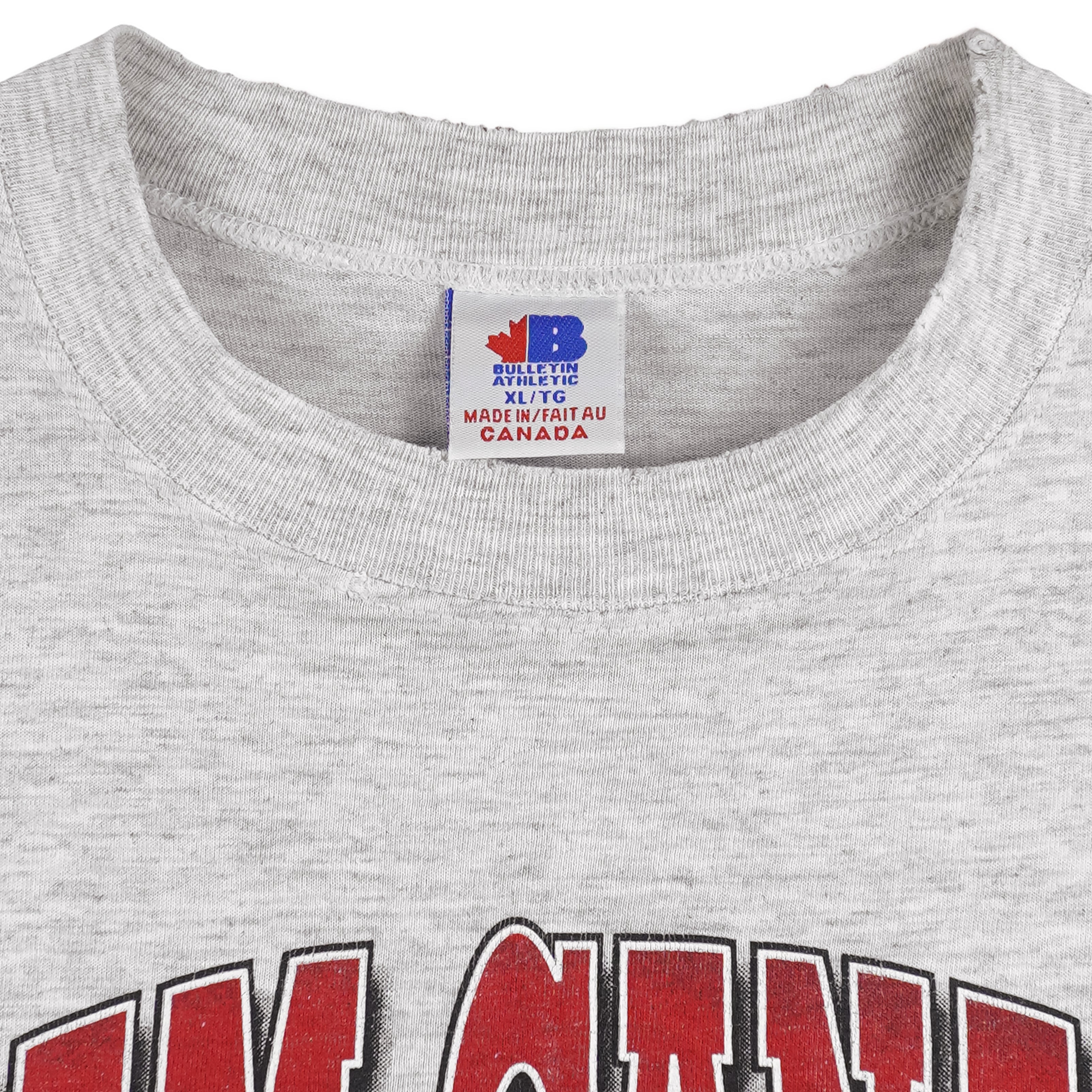 Vintage (Bulletin) - Team Canada Going for Gold Hockey T-Shirt 1990s X-Large Vintage Retro Hockey