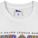 MLB (Pro Player) - World Series Indians VS Marlins Matchups T-Shirt 1997 Large Vintage Retro Baseball