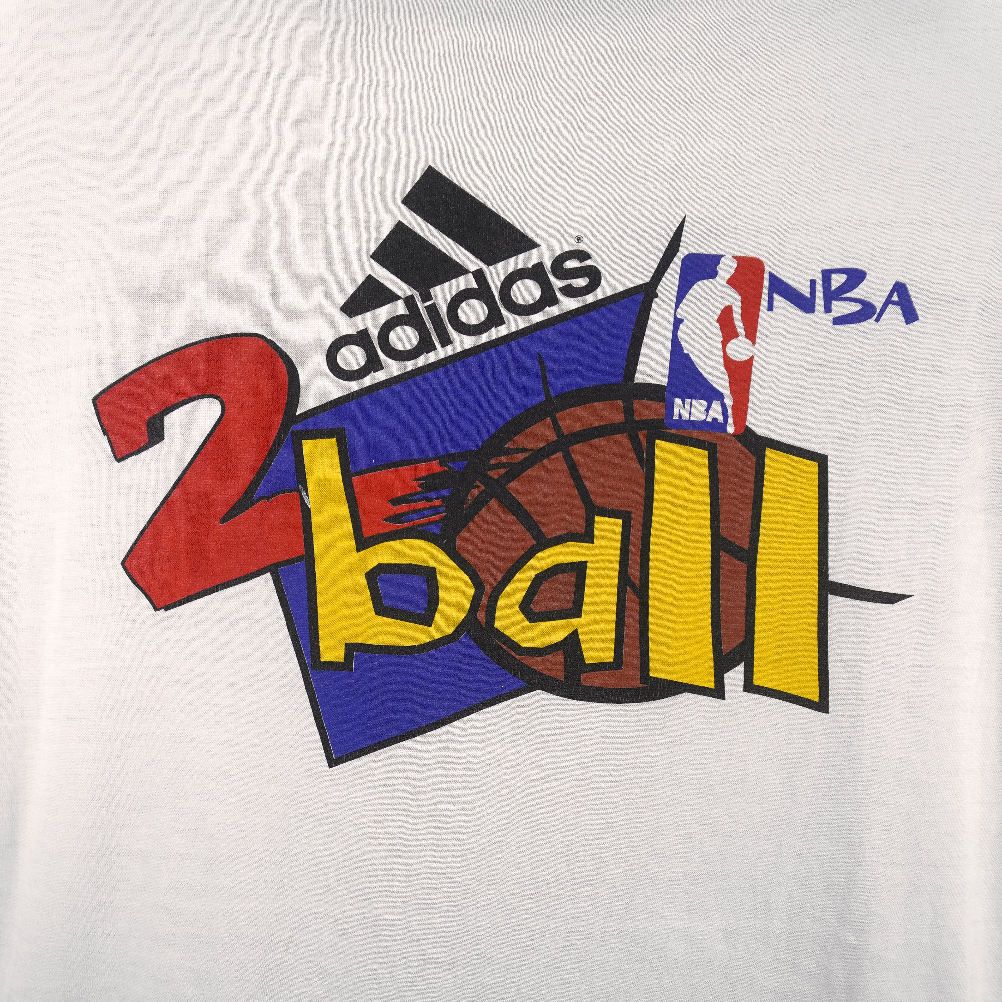 Adidas - NBA 2 Ball Big Logo T-Shirt 1990s Large Vintage Retro Basketball