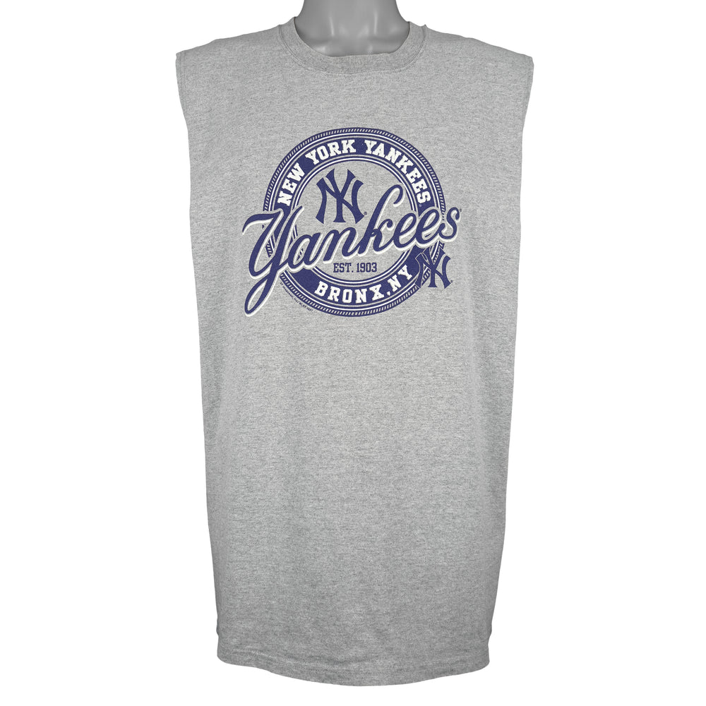 MLB (Lee) - New York Yankees, Bronx, NY Sleeveless Shirt T-Shirt 2007 X-Large Vintage Retro Baseball