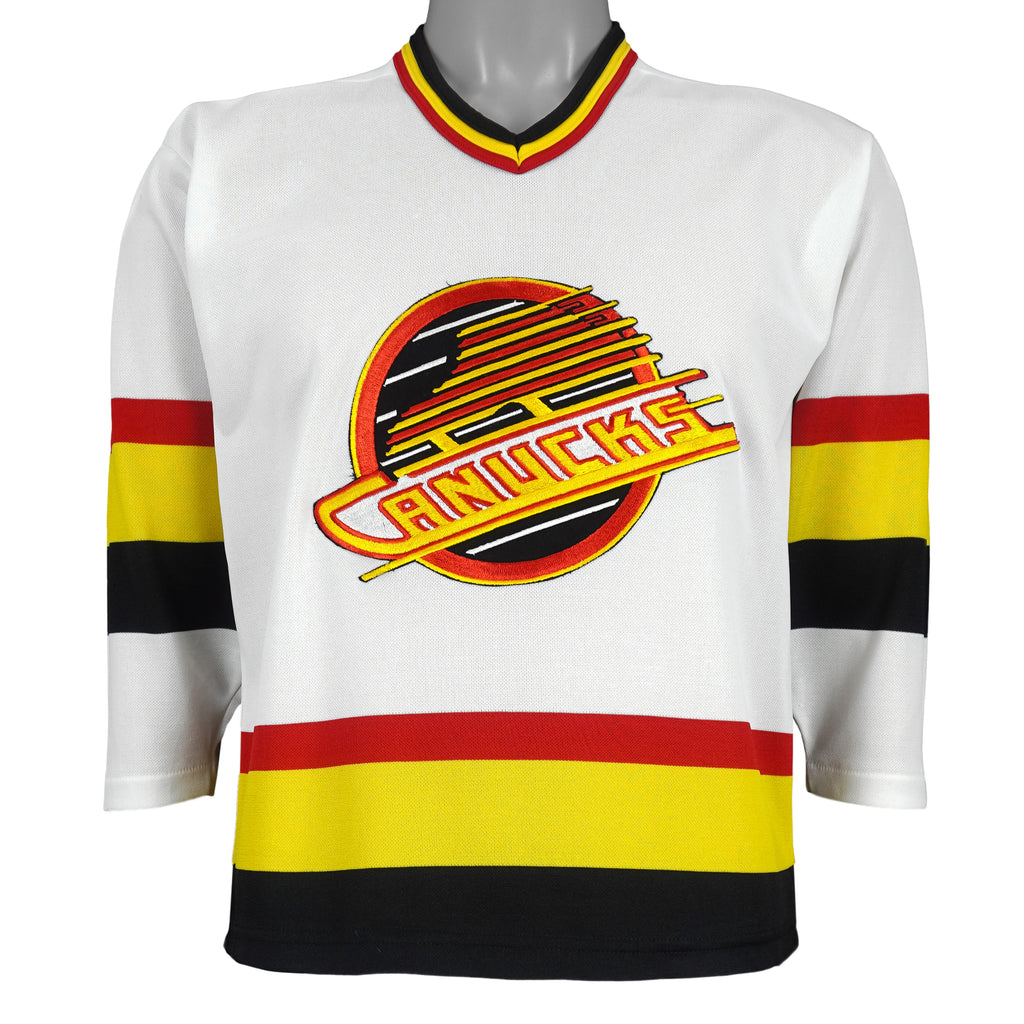 NHL (CCM) - Vancouver Canucks Embroidered Hockey Jersey 1990s Large Vintage Retro Hockey
