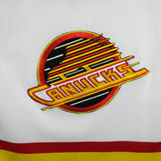 NHL (CCM) - Vancouver Canucks Embroidered Hockey Jersey 1990s Large Vintage Retro Hockey