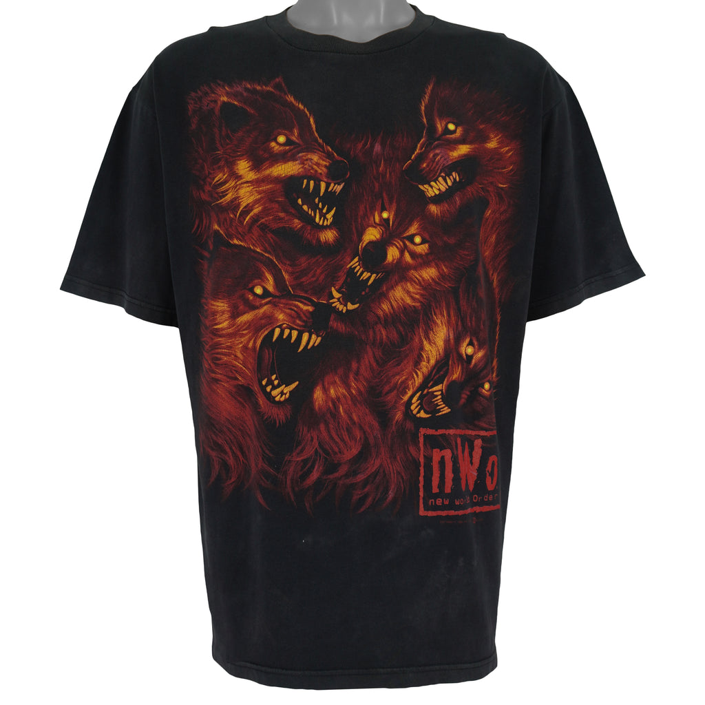 Vintage - NWO New World Order Wolfs T-Shirt 1999 Large Vintage Retro