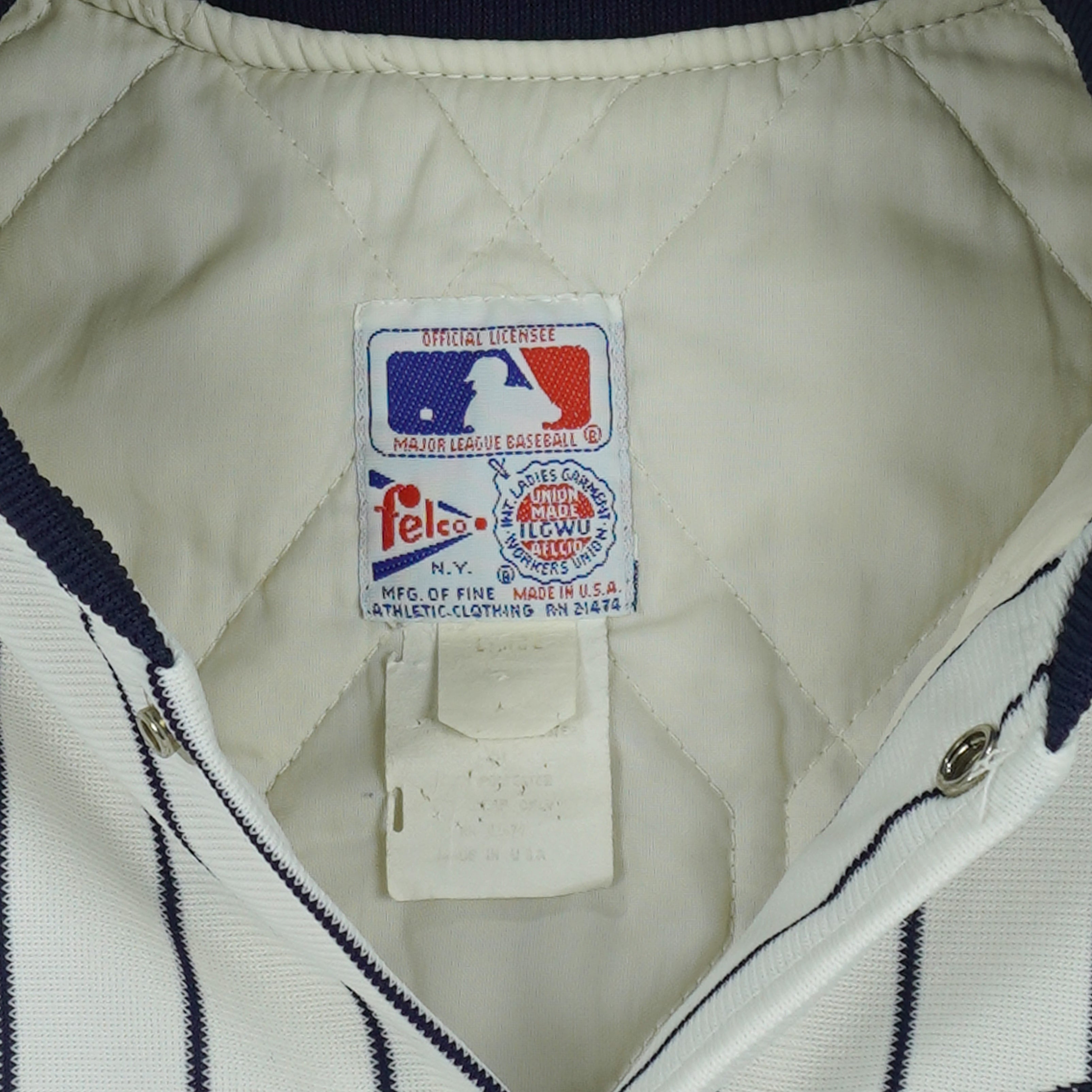 MLB (Felco) - New York Yankees Pinstripe Jacket 1990s Large Vintage Retro Baseball