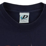 MLB (Dynasty) - Detroit Tigers Helmets T-Shirt 2002 Large Vintage Retro Baseball
