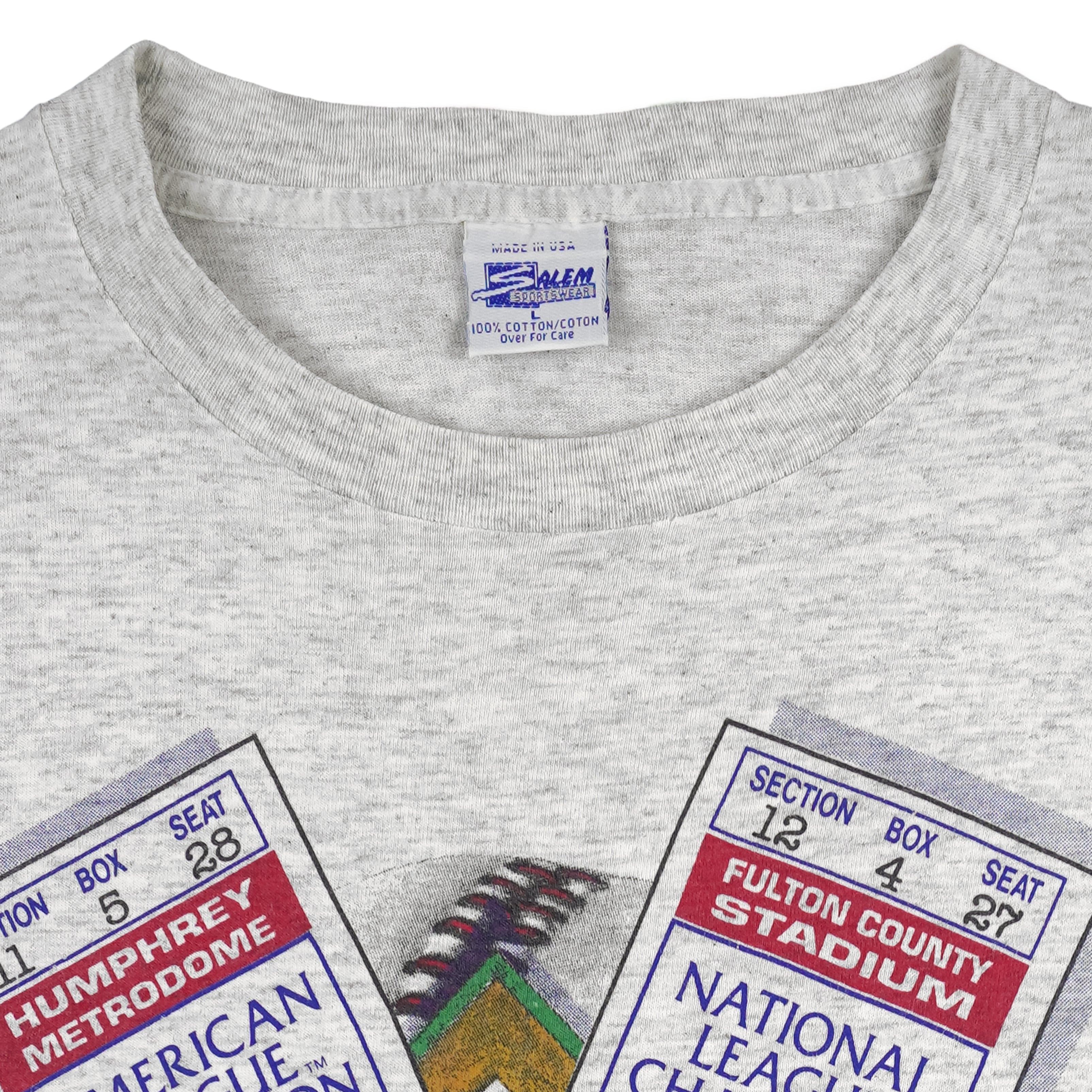 MLB (Salem) - Twins VS Braves World Series Tickets T-Shirt 1991 Large Vintage Retro Baseball