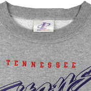 NFL (Logo Athletic) - Tennessee Titans Embroidered Crew Neck Sweatshirt 1990s Medium Vintage Retro Football