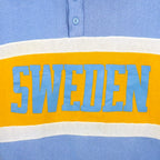 Vintage (Nutmeg Millis) - Sweden Spell-Out 1/4 Button Sweatshirt 1990s Medium Vintage Retro