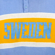 Vintage (Nutmeg Millis) - Sweden Spell-Out 1/4 Button Sweatshirt 1990s Medium Vintage Retro