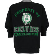 NBA (Salem) - Boston Celtics Basketball Spell-Out Sweatshirt 1990s Large Vintage Retro Basketball