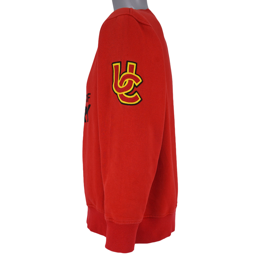 Vintage - University of Calgary Spell-Out Crew Neck Sweatshirt 2000s Small