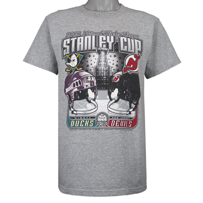 NHL (Majestic) - Ducks Vs Devils, Stanley Cup Champions T-Shirt 2003 Medium