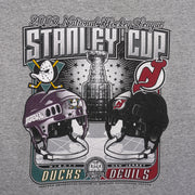 NHL (Majestic) - Ducks Vs Devils, Stanley Cup Champions T-Shirt 2003 Medium Vintage Retro Hockey