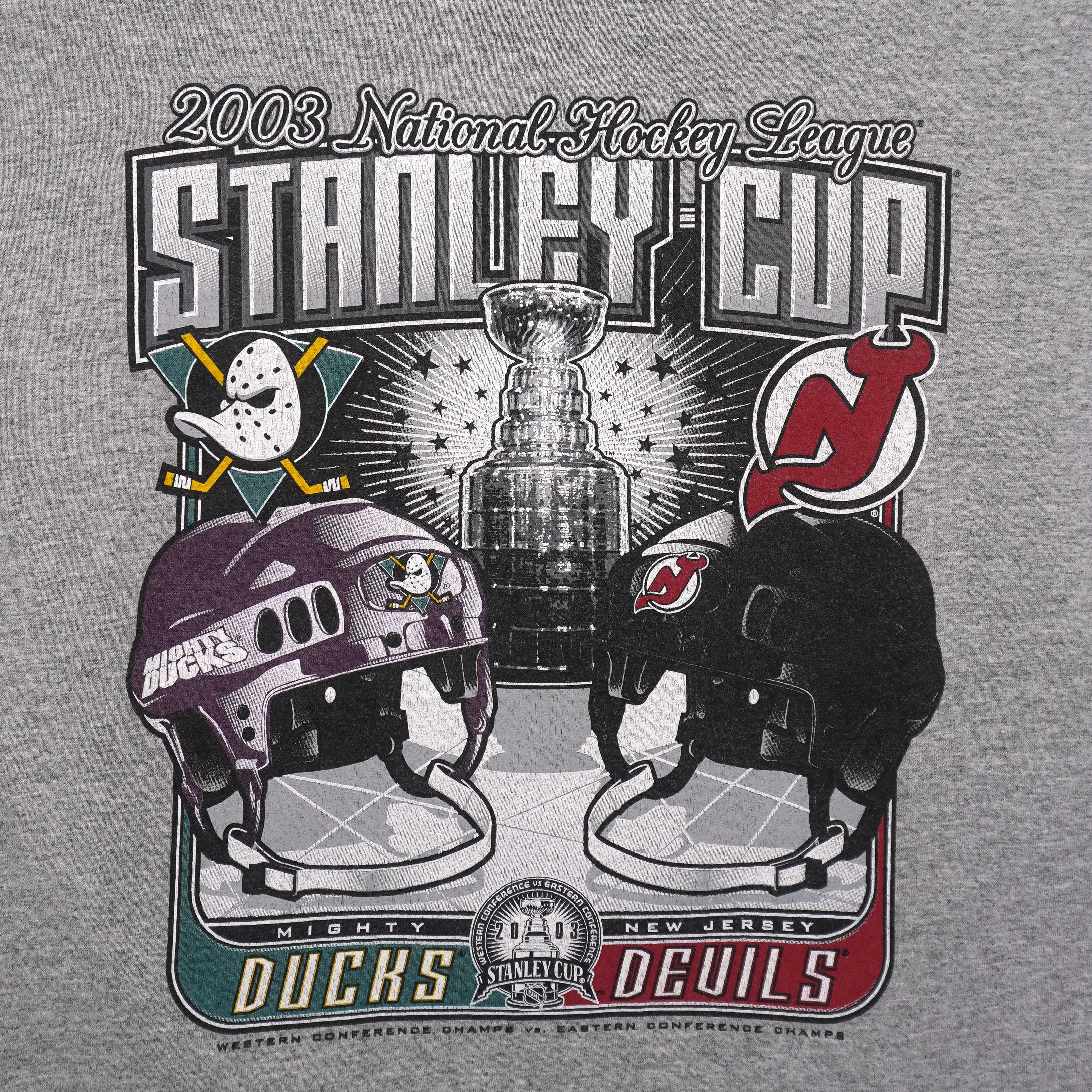 NHL (Majestic) - Ducks Vs Devils, Stanley Cup Champions T-Shirt 2003 Medium Vintage Retro Hockey