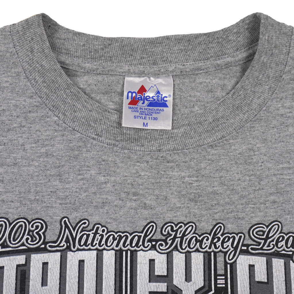 NHL (Majestic) - Ducks Vs Devils, Stanley Cup Champions T-Shirt 2003 Medium Vintage Retro Hockey