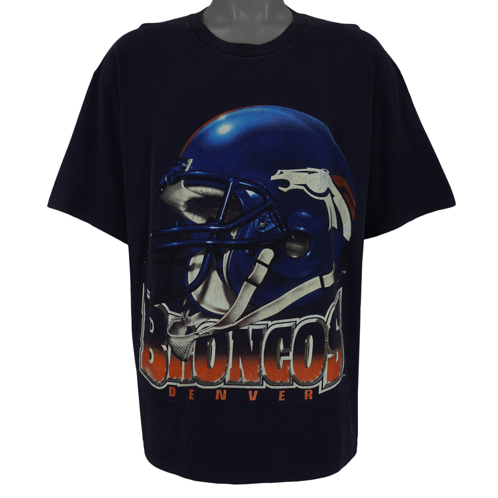 NFL (CSA) - Denver Broncos Helmet T-Shirt 1997 X-Large Vintage Retro Football