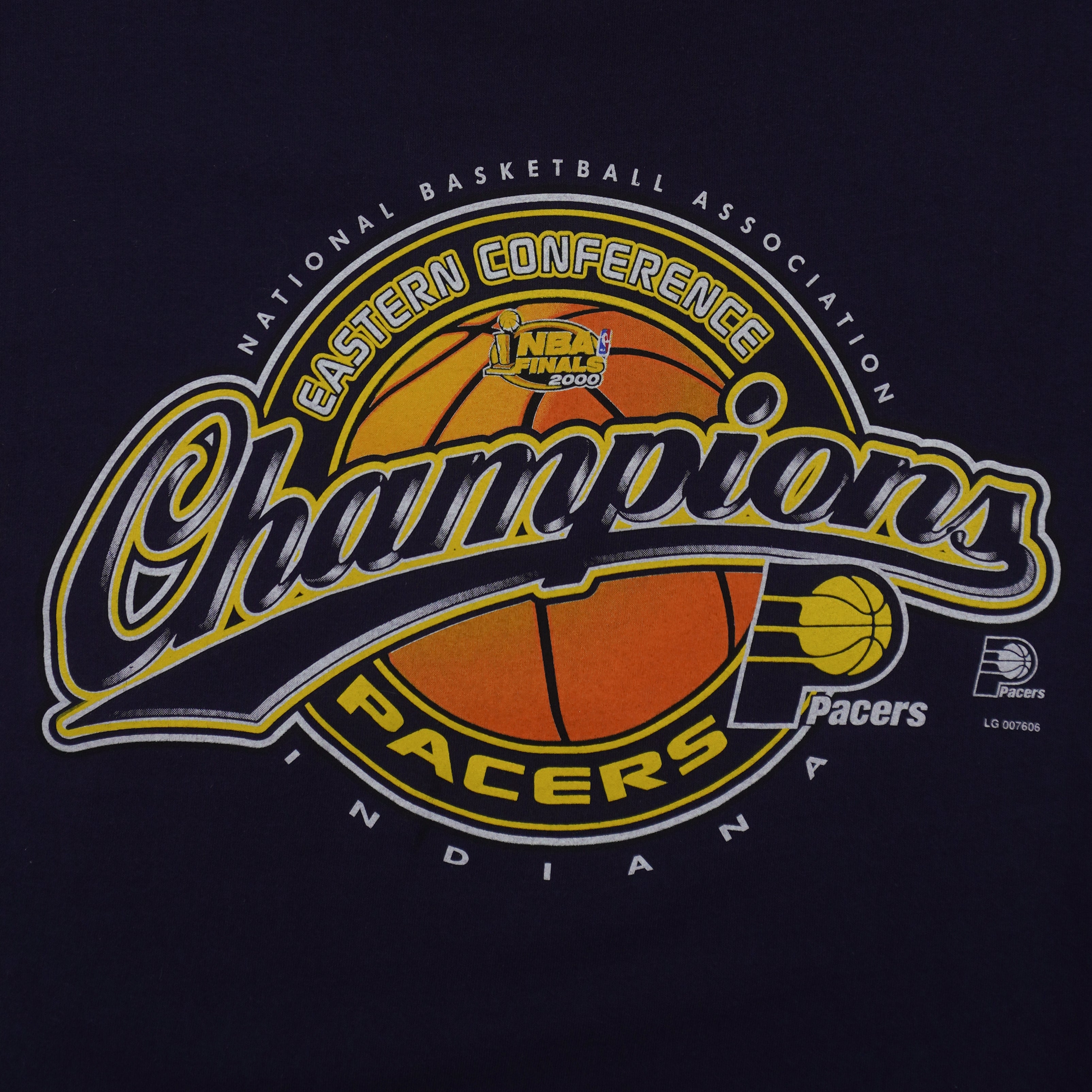 NBA (Logo Athletic) - Indiana Pacers, Eastern Conference Finals T-Shirt 2000 Medium Vintage Retro Basketball
