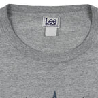 NBA (Lee) - Sacramento Kings Playoffs Big Logo T-Shirt 2001 Medium Vintage Retro Basketball