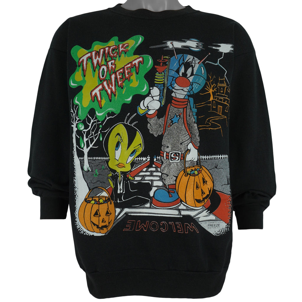 Looney Tunes (Tultex) - Twick or Tweet Halloween Crew Neck Sweatshirt 1990s X-Large Vintage Retro