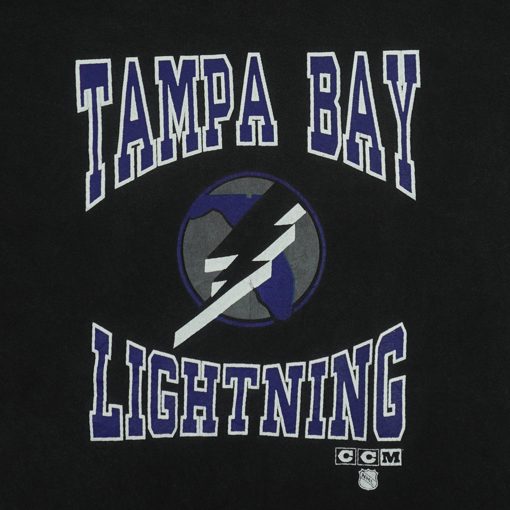NHL (Hanes) - Tampa Bay Lightning T-Shirt 1990s X-Large Vintage Retro Hockey