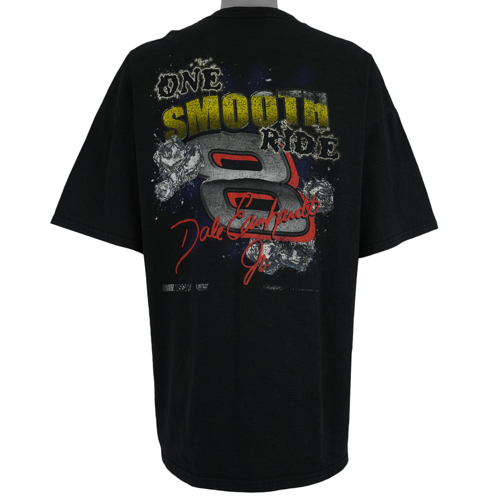 Budweiser (Chase) - Chilling Dale Earnhardt Jr. T-Shirt 1990s XX-Large Vintage Retro