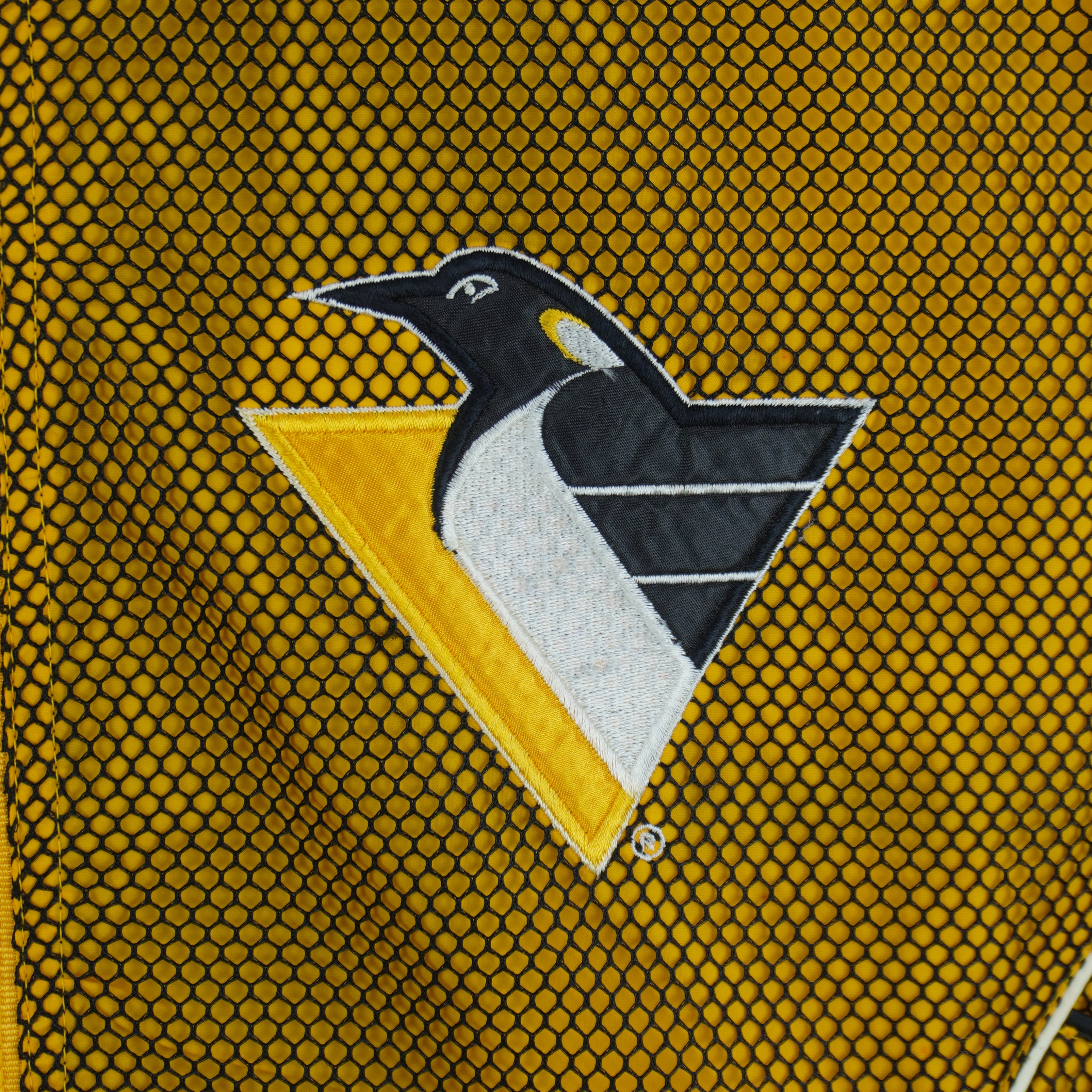 NHL (Pro Pleyer) - Pittsburgh Penguins Windbreaker 1990s X-Large Vintage Retro Hockey