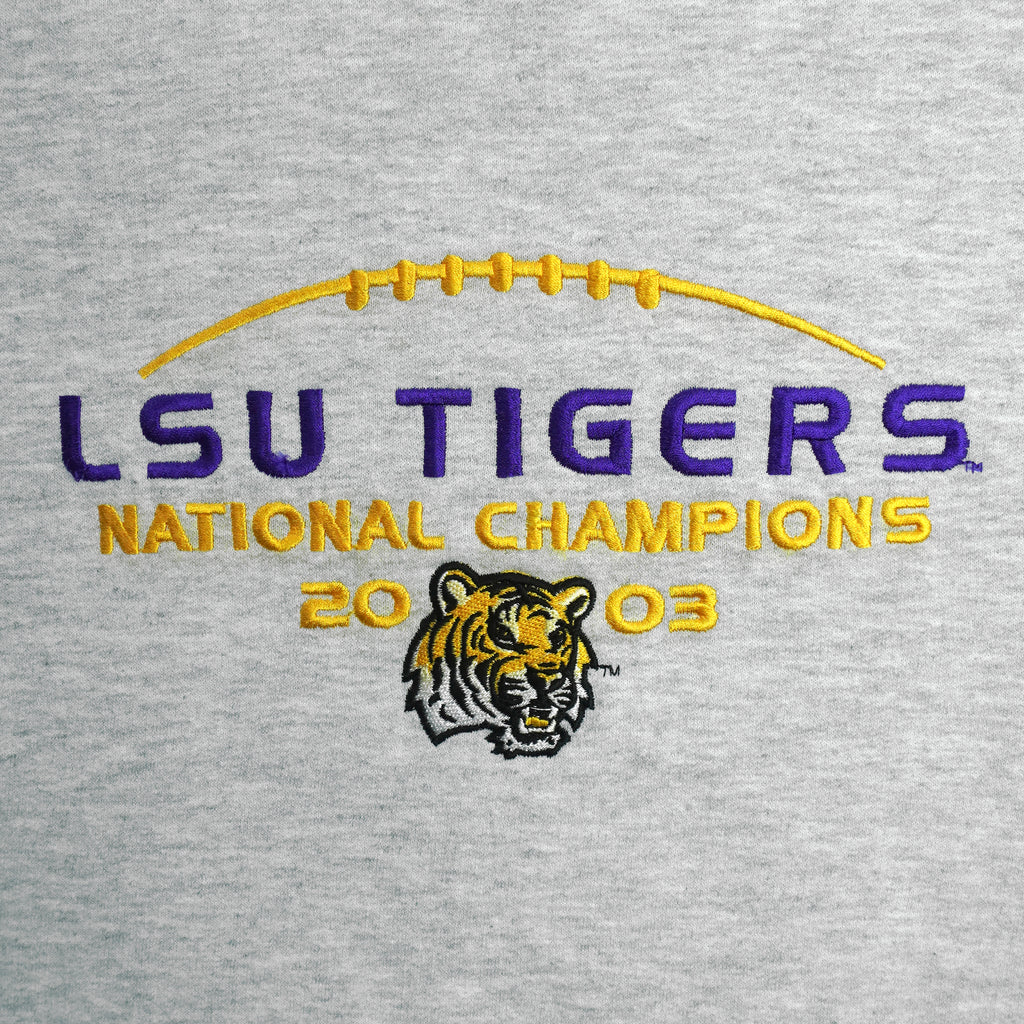 NCAA (Jerzees) - LSU Tigers Champions Crew Neck Sweatshirt 2003 Large Vintage Retro