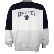 NCAA (TSI) - Kentucky Wildcats Embroidered Sweatshirt 1990s X-Large Vintage Retro