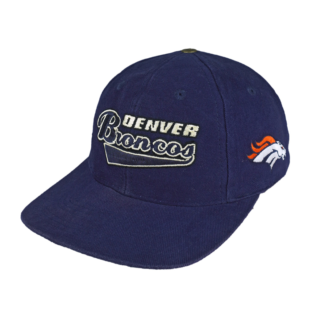 NFL (Russell Athletic) - Denver Broncos Embroidered Strapback Hat 1990s OSFA Vintage Retro Football