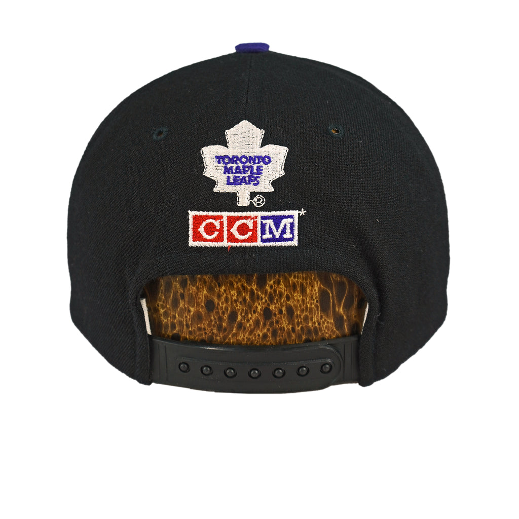 NHL (CCM) - Toronto Maple Leafs Embroidered Snapback Hat 1990s OSFA Vintage Retro Hockey